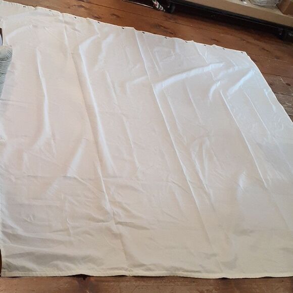 White texture shower curtain with 12 matching shower rings - Picture 1 of 8